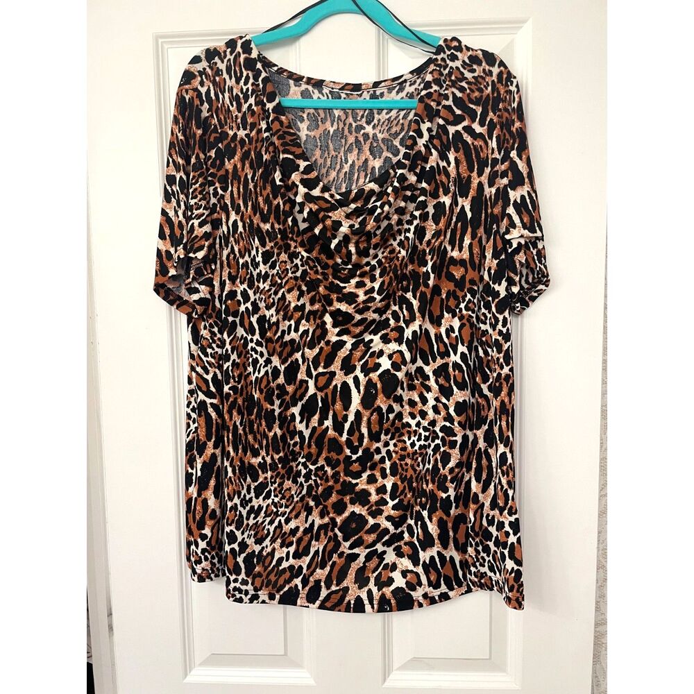Leopard/Animal Print Women's Short Sleeved Blouse Sz 2x